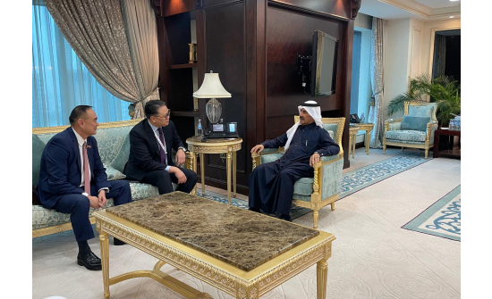 ТӨРИЙН НАРИЙН БИЧГИЙН ДАРГА Л.МӨНХТҮШИГ КАТАРЫН ГАДААД ХЭРГИЙН ЯАМНЫ ЕРӨНХИЙ НАРИЙН БИЧГИЙН ДАРГАТАЙ УУЛЗАВ