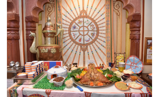 ЭЛЬ-КУВЕЙТ ХОТНОО МОНГОЛ ҮНДЭСНИЙ ХООЛНЫ ӨДӨРЛӨГ ЗОХИОН БАЙГУУЛАВ